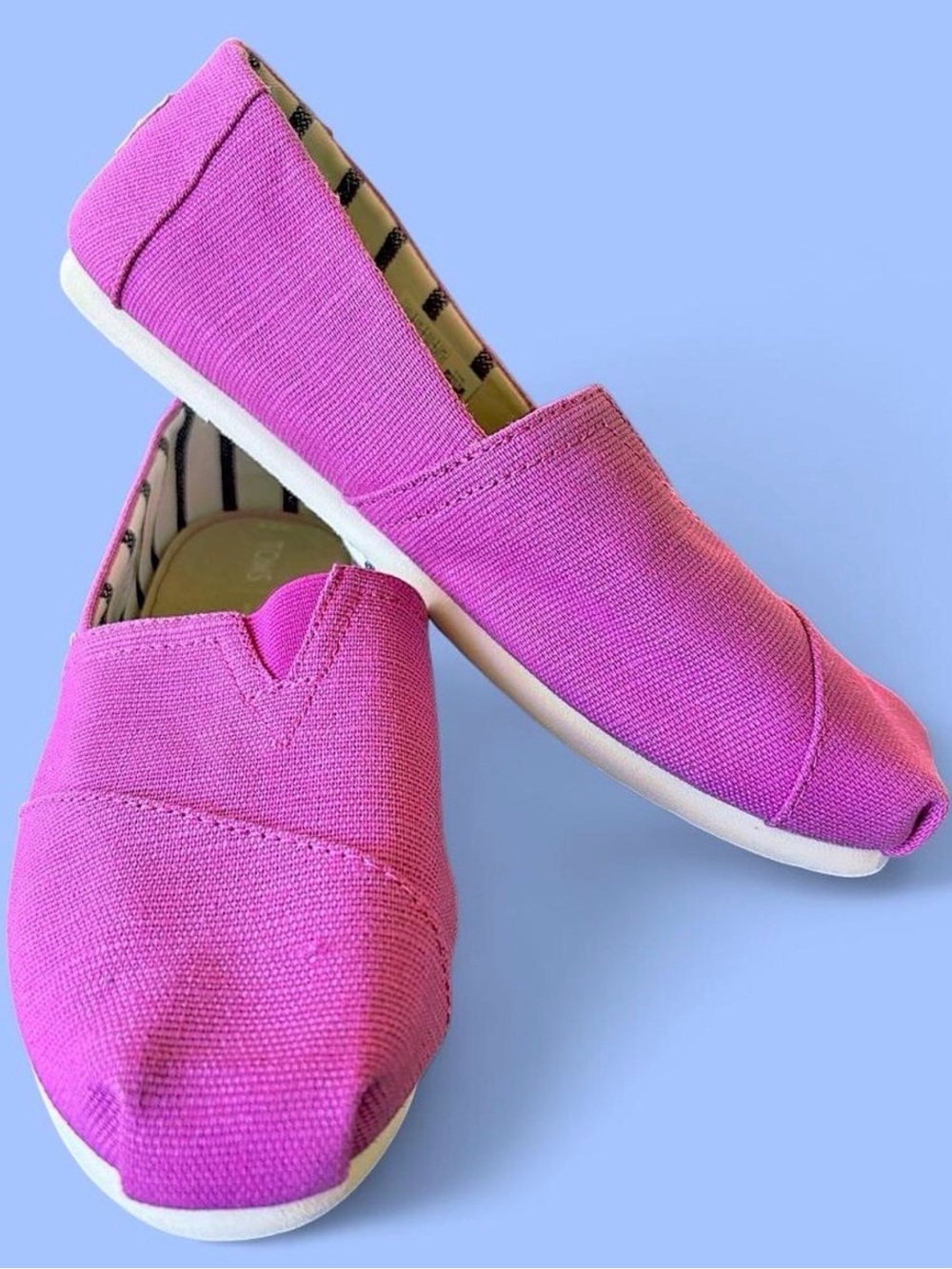 TOMS Women Pink Canvas Slip-On Moccasins - Picture 2 of 5